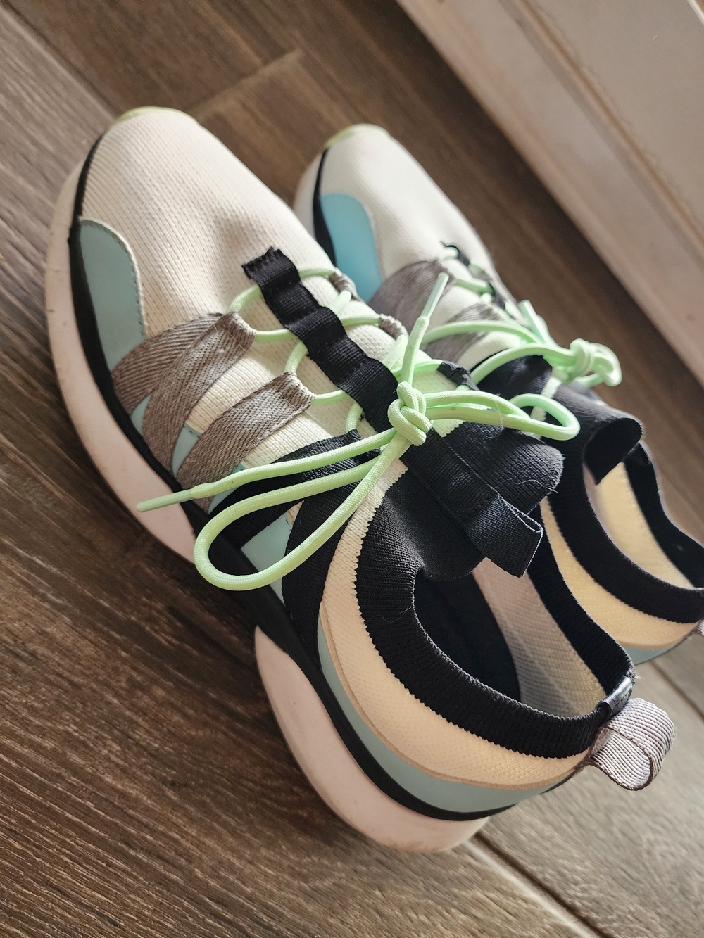 Nuture Women’s Athletic Slip-On Sneakers in Mint & Cream
